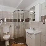 Anda