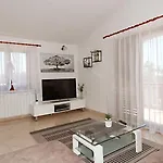 Anda Zara