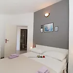 Anda Villa
