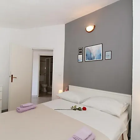 Anda Villa