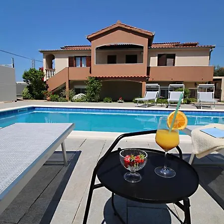 Anda Vila Zadar