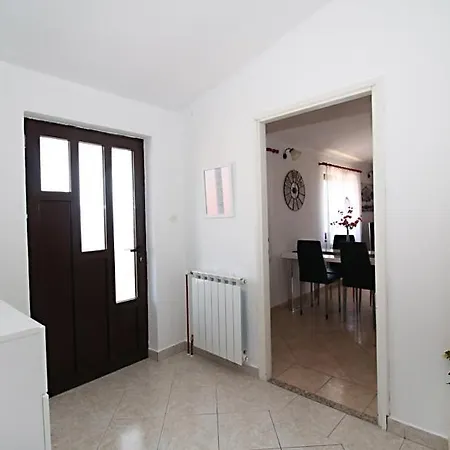 Anda Villa